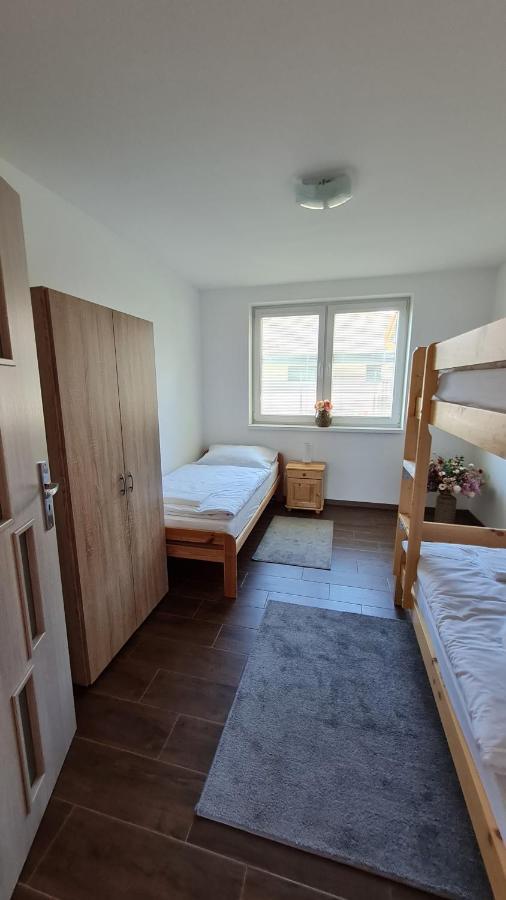 Apartament Kajula Bešeňová Zewnętrze zdjęcie