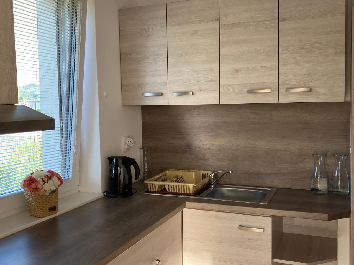 Apartament Kajula Bešeňová Zewnętrze zdjęcie