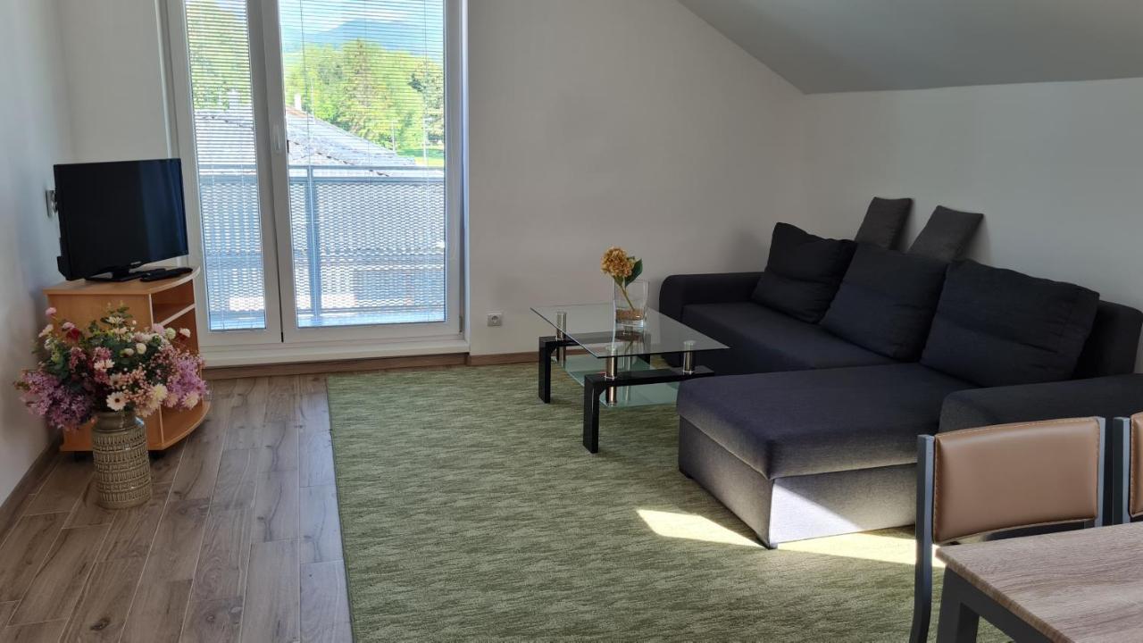 Apartament Kajula Bešeňová Zewnętrze zdjęcie