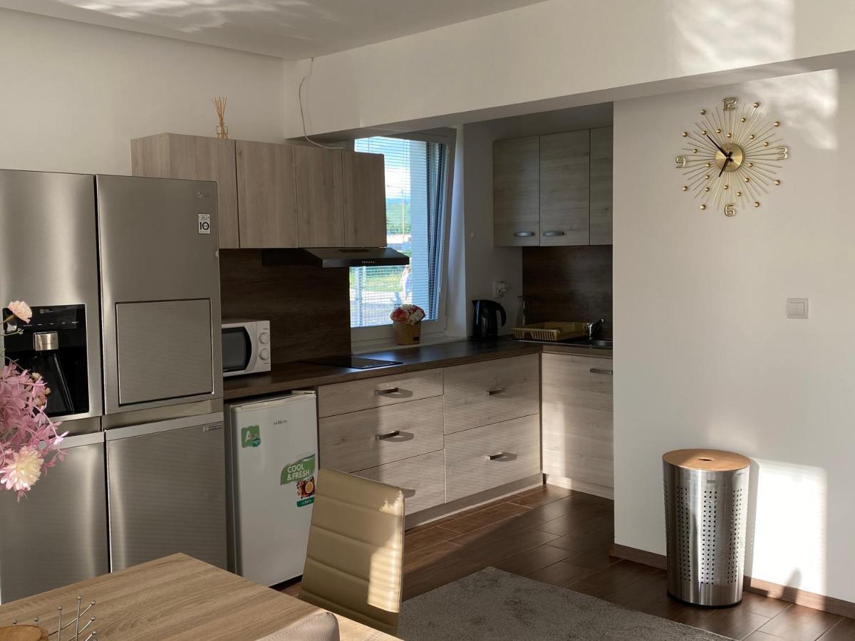 Apartament Kajula Bešeňová Zewnętrze zdjęcie