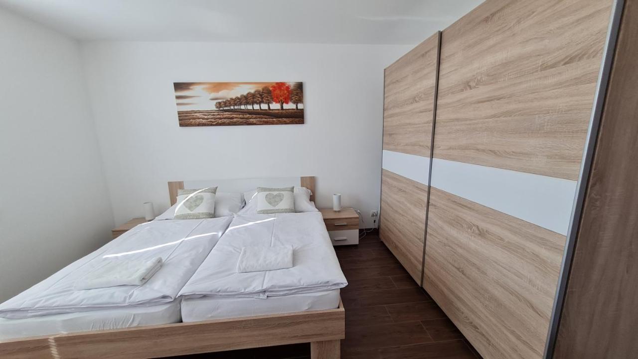 Apartament Kajula Bešeňová Zewnętrze zdjęcie